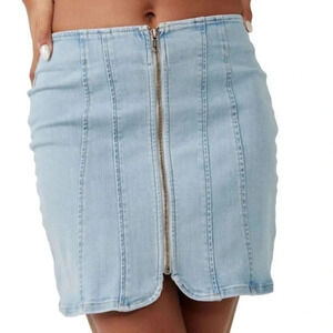 Free People Layla Zip Denim Mini Skirt in Starwash Blue Size 8